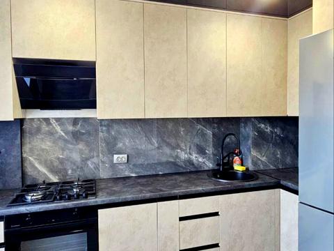 квартира за адресою Наддніпрянський просп. (50 років СРСР), 11