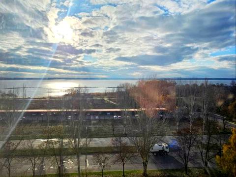 квартира за адресою Наддніпрянський просп. (50 років СРСР), 11