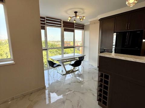 квартира за адресою Рівненська вул., 12-Б