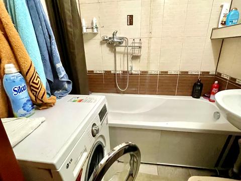 квартира за адресою Академіка Корольова просп., 12