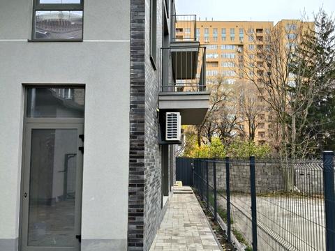 коммерческая по адресу Архитектора Олега Петрова ул. (Чернишевського), 21-Д