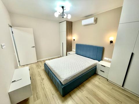 квартира за адресою Віктора Некрасова вул. (Північно-Сирецька), 8