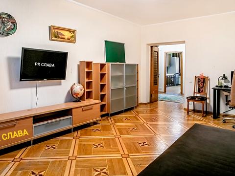 квартира по адресу Науки просп. (Ленина), 19б