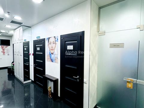 комерційна за адресою Кловський узвіз (Кловський), 7a