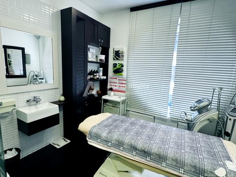 комерційна за адресою Кловський узвіз (Кловський), 7a