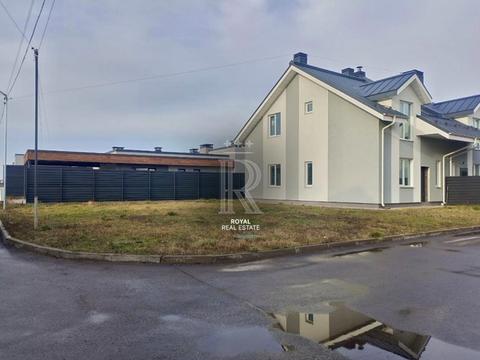 будинок за адресою Михновського, 1