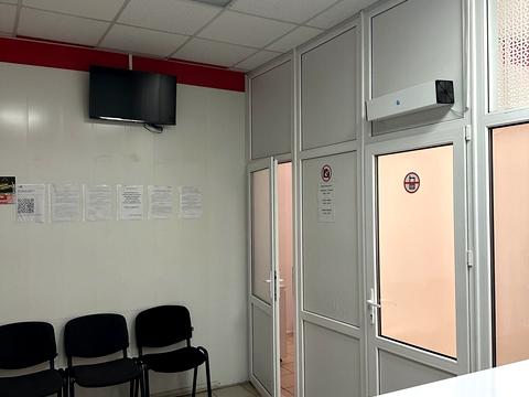 комерційна за адресою Вацлава Гавела бульв. (Івана Лепсе), 4