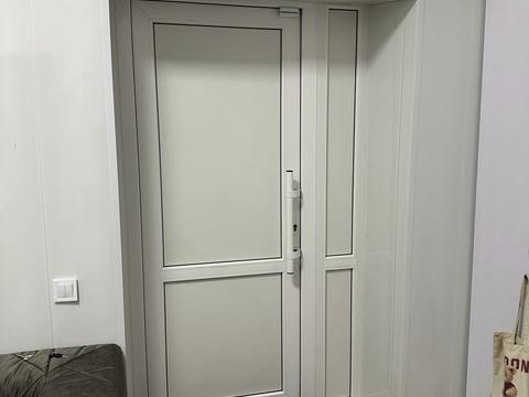 комерційна за адресою Вацлава Гавела бульв. (Івана Лепсе), 4