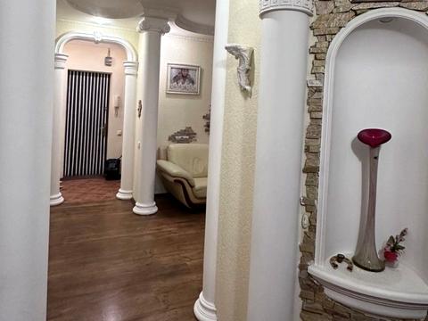 квартира за адресою Грушевського вул., 17