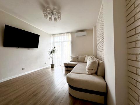 квартира за адресою Регенераторна вул., 4 к5