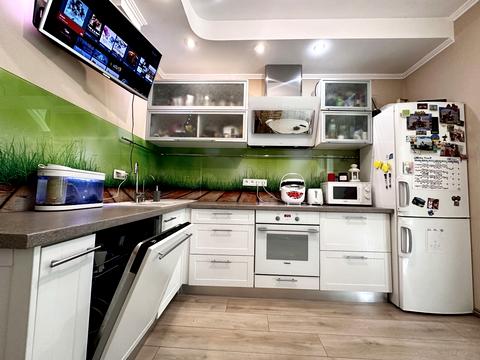 квартира за адресою Регенераторна вул., 4 к5