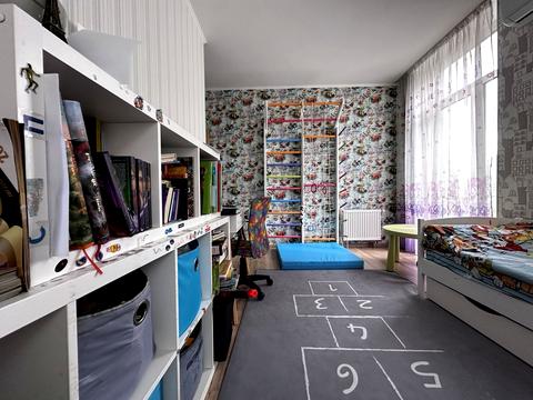 квартира за адресою Регенераторна вул., 4 к5