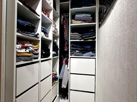 квартира за адресою Регенераторна вул., 4 к5