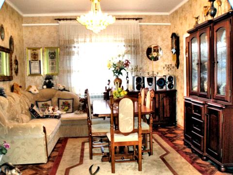 будинок за адресою Миру, 7