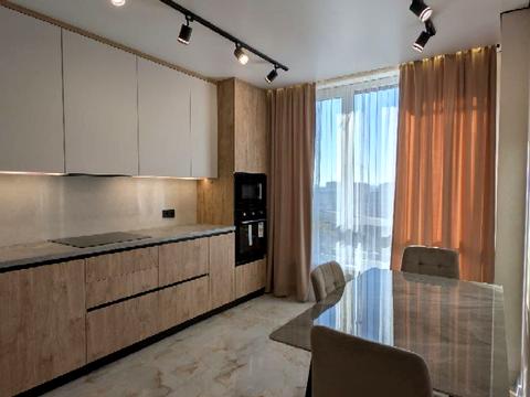 квартира за адресою Богдана Хмельницького вул., 223а