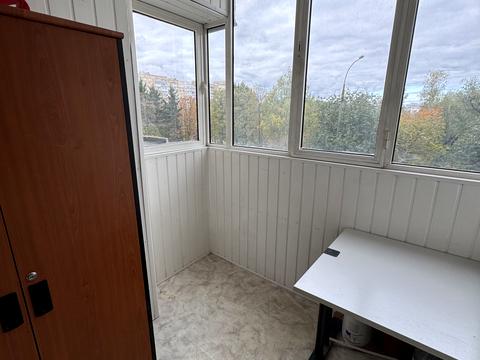 комерційна за адресою Київ, Тополева вул., 4-8