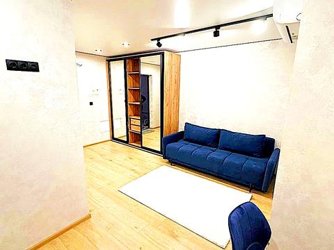 квартира за адресою Озерна вул., 27 а