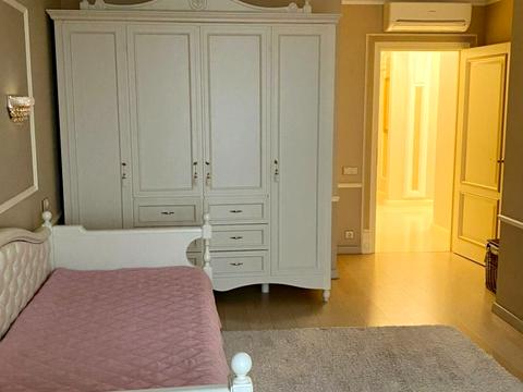 квартира по адресу Голосеевский просп. (40-летия Октября), 60