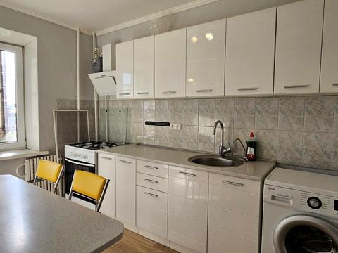 квартира за адресою Залізнична вул., 9