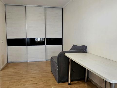 квартира за адресою Залізнична вул., 9