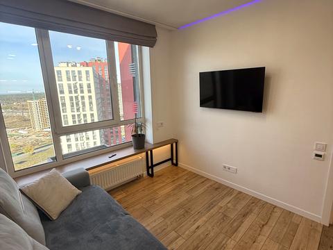 квартира за адресою Олександра Олеся вул., 10