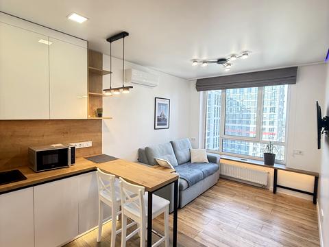 квартира за адресою Олександра Олеся вул., 10