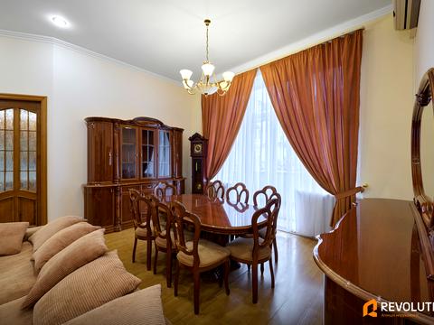 квартира за адресою Євгена Чикаленка вул. (Пушкінська), 7