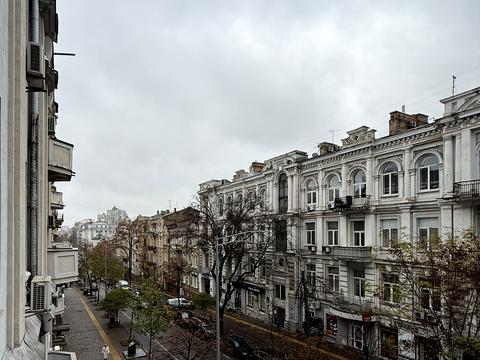 квартира за адресою Євгена Чикаленка вул. (Пушкінська), 7