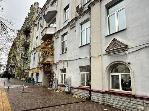 квартира за адресою Євгена Чикаленка вул. (Пушкінська), 7