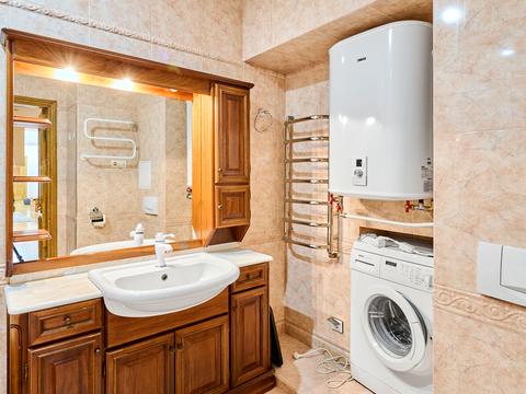 квартира за адресою Євгена Чикаленка вул. (Пушкінська), 7