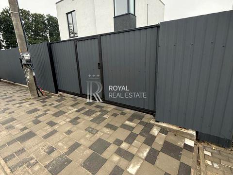 дом по адресу Садова