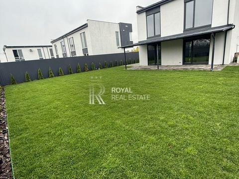 дом по адресу Садова