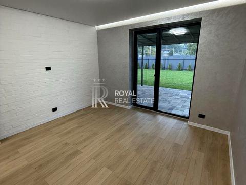 дом по адресу Садова