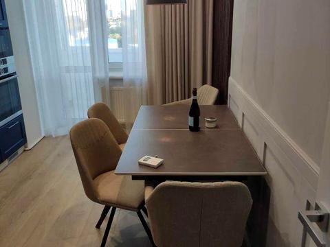 квартира за адресою Жасминова вул., 5