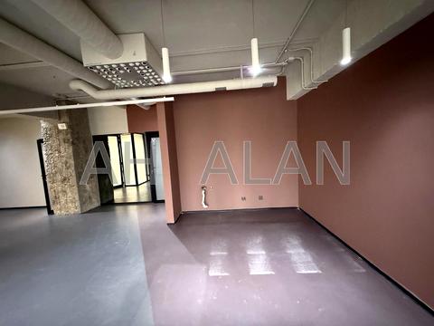 комерційна за адресою Зоологічна вул., 5