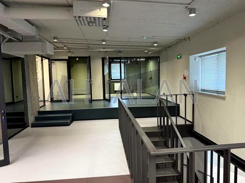 комерційна за адресою Зоологічна вул., 5