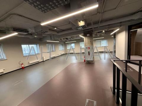 комерційна за адресою Зоологічна вул., 5