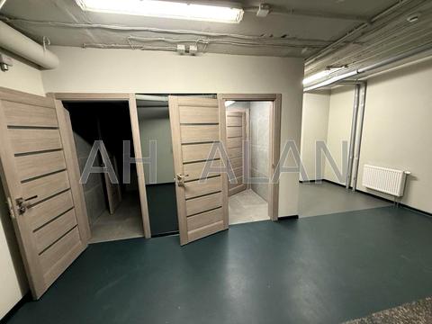 комерційна за адресою Зоологічна вул., 5