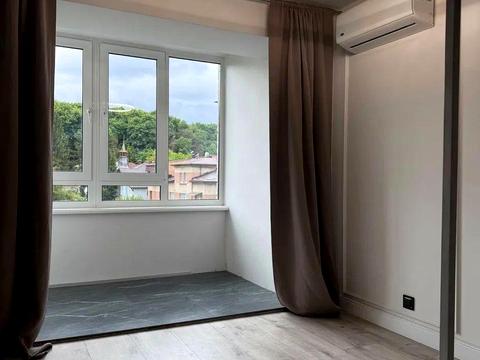 квартира по адресу Крушельницких ул., 3