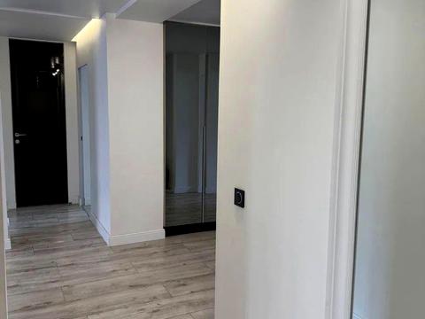 квартира по адресу Крушельницких ул., 3