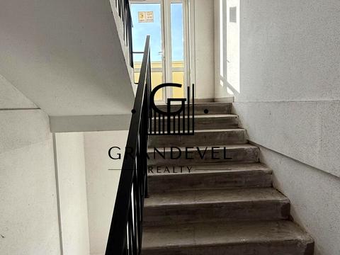 квартира за адресою Університетська вул., 1г