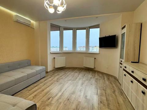 квартира за адресою Хіміків вул., 24