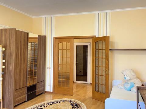 квартира за адресою Дмитрівська вул., 69