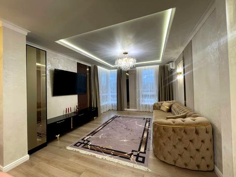 квартира за адресою Героїв Крут вул., 129А