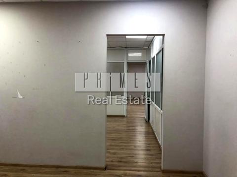 комерційна за адресою Болсуновська вул. (Сергія Струтинського), 8