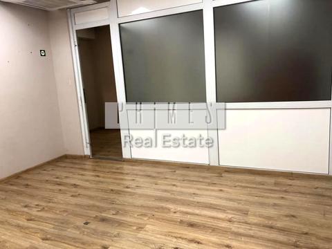 комерційна за адресою Болсуновська вул. (Сергія Струтинського), 8