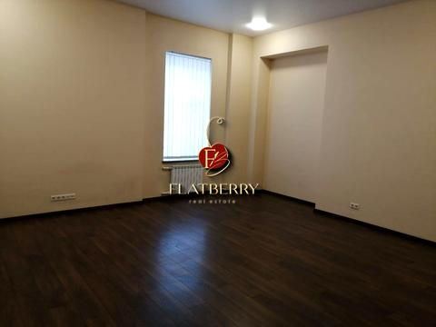 комерційна за адресою Київ, Васильківська вул., 25