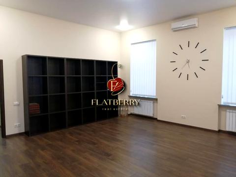 комерційна за адресою Київ, Васильківська вул., 25