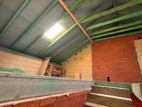 будинок за адресою Центральна вул. (Чапаєва)