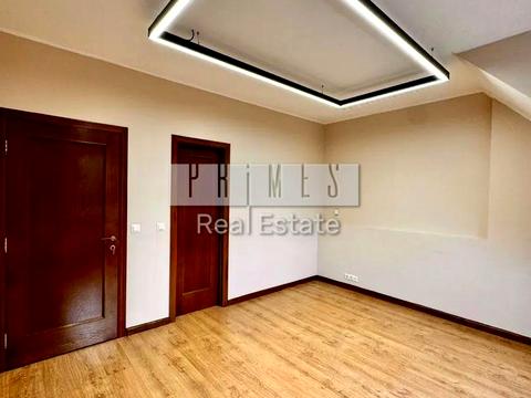 будинок за адресою Азовська вул.